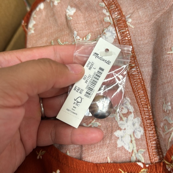 Large Madewell, floral, corduroy, long sleeve blouse - Picture 11 of 11